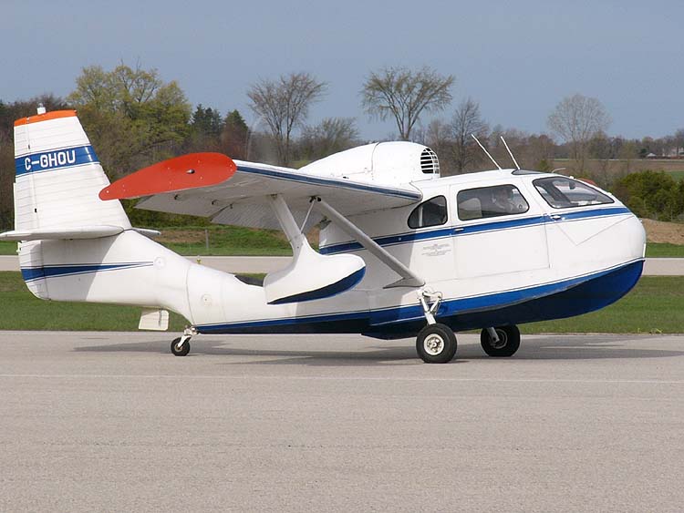 Republic RC-3 Seabee civil au sol