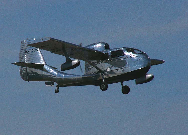 Republic RC-3 Seabee civil en vol
