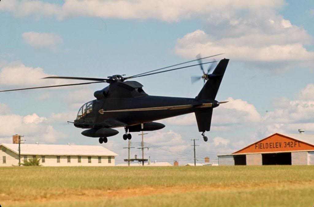 Sikorsky S-67 Blackhawk vu de derrière