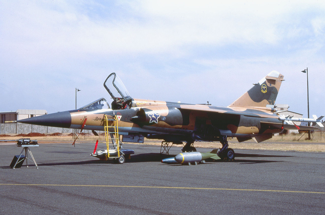 Dassault Mirage F1CZ sud-africain camouflé