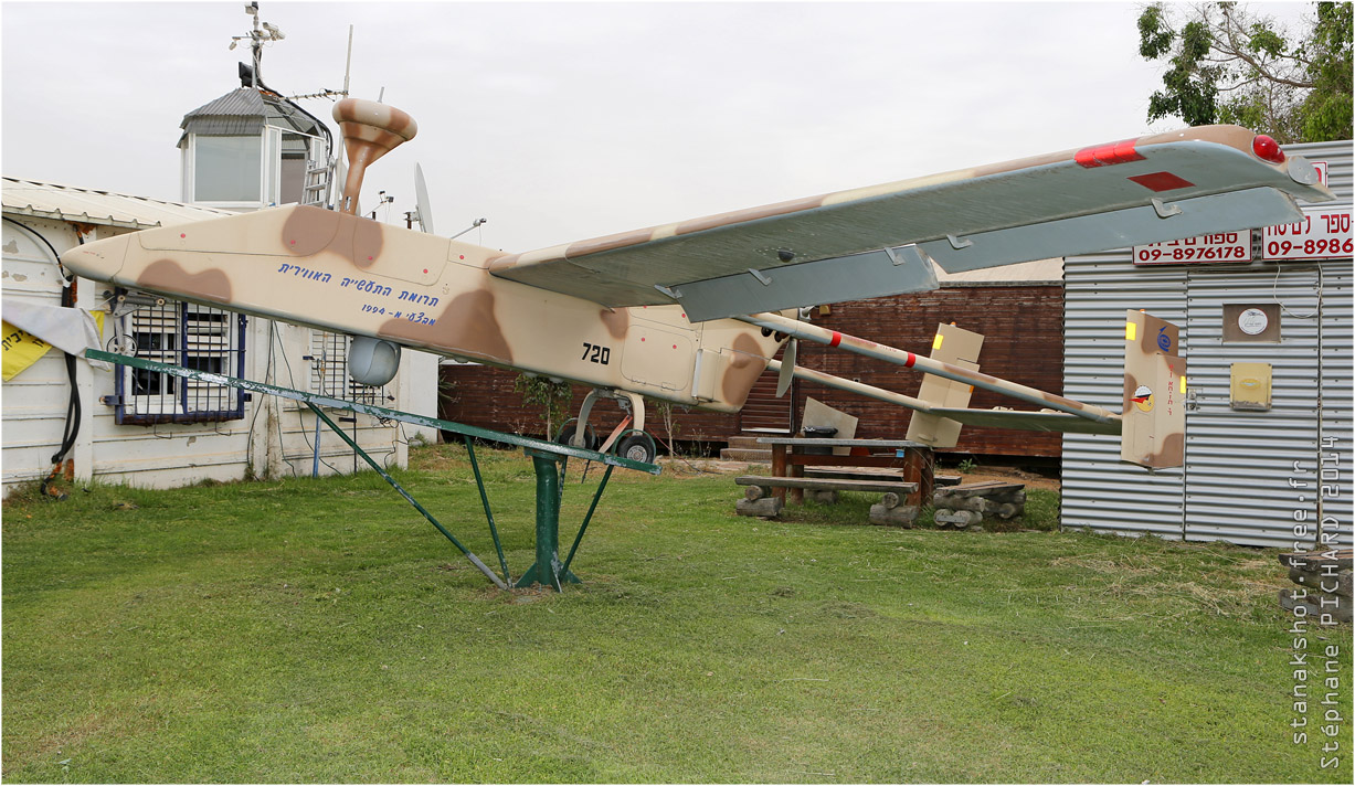 IAI Searcher I israélien par Stanak