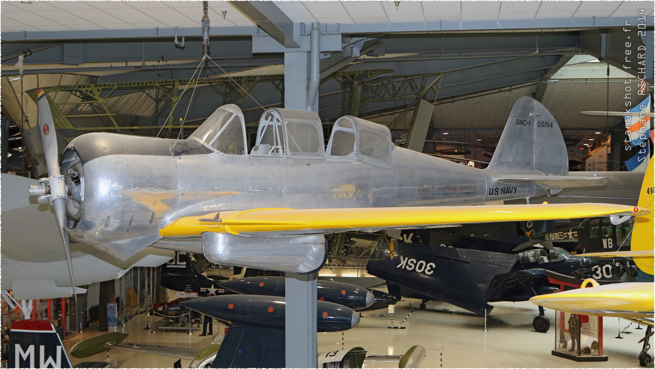 Curtiss-Wright CW-22 (SNC-1) de l'US Navy par Stanak