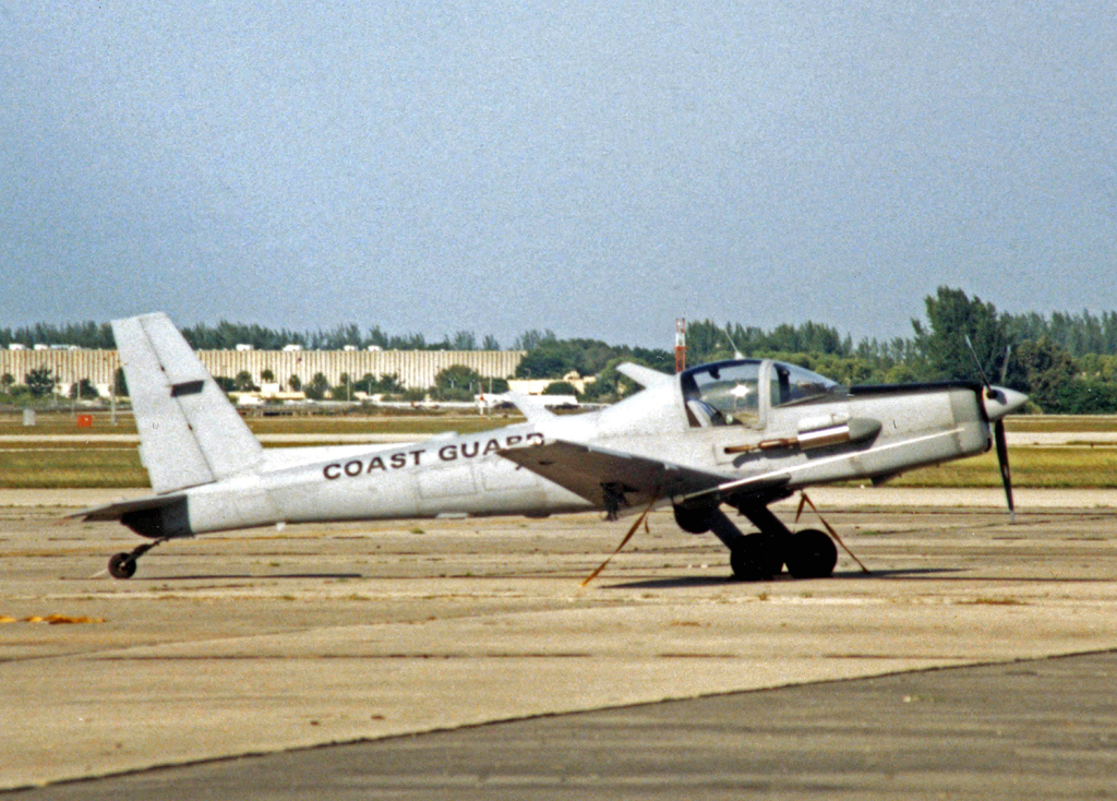 Schweizer 2-37 (RG-8A) de l'USCG