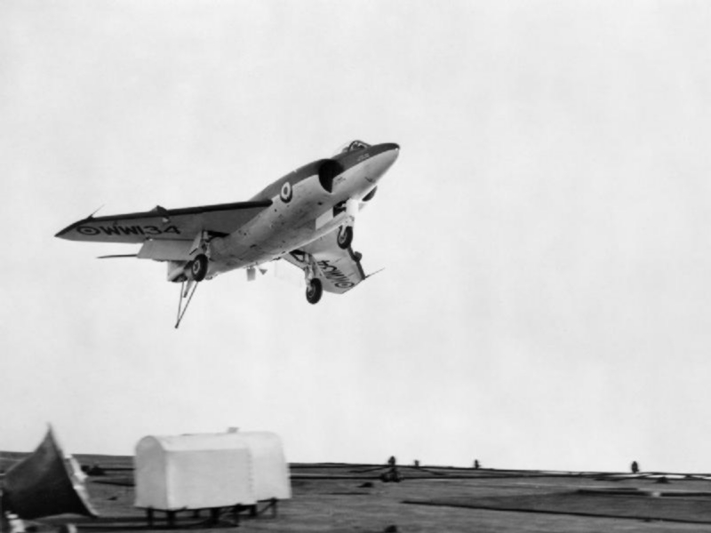 Supermarine Scimitar - Prototype à l'approche