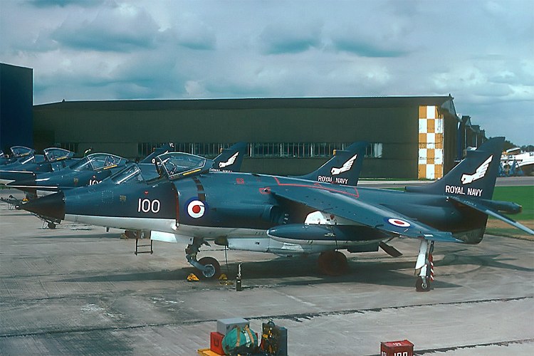 BAe Sea Harrier FRS.1 de la Royal Navy au sol