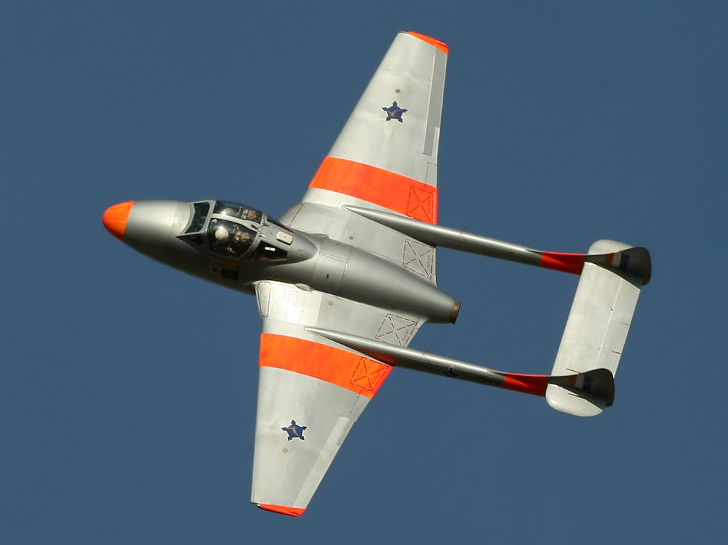 De Havilland DH-115 Vampire T.55 sud-africain en vol