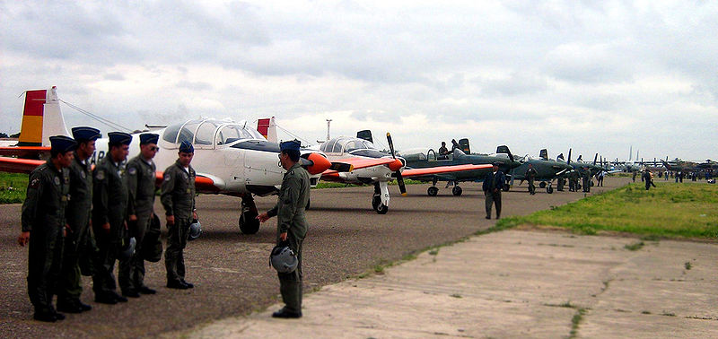 Neiva 621 Universal (T-25) boliviens