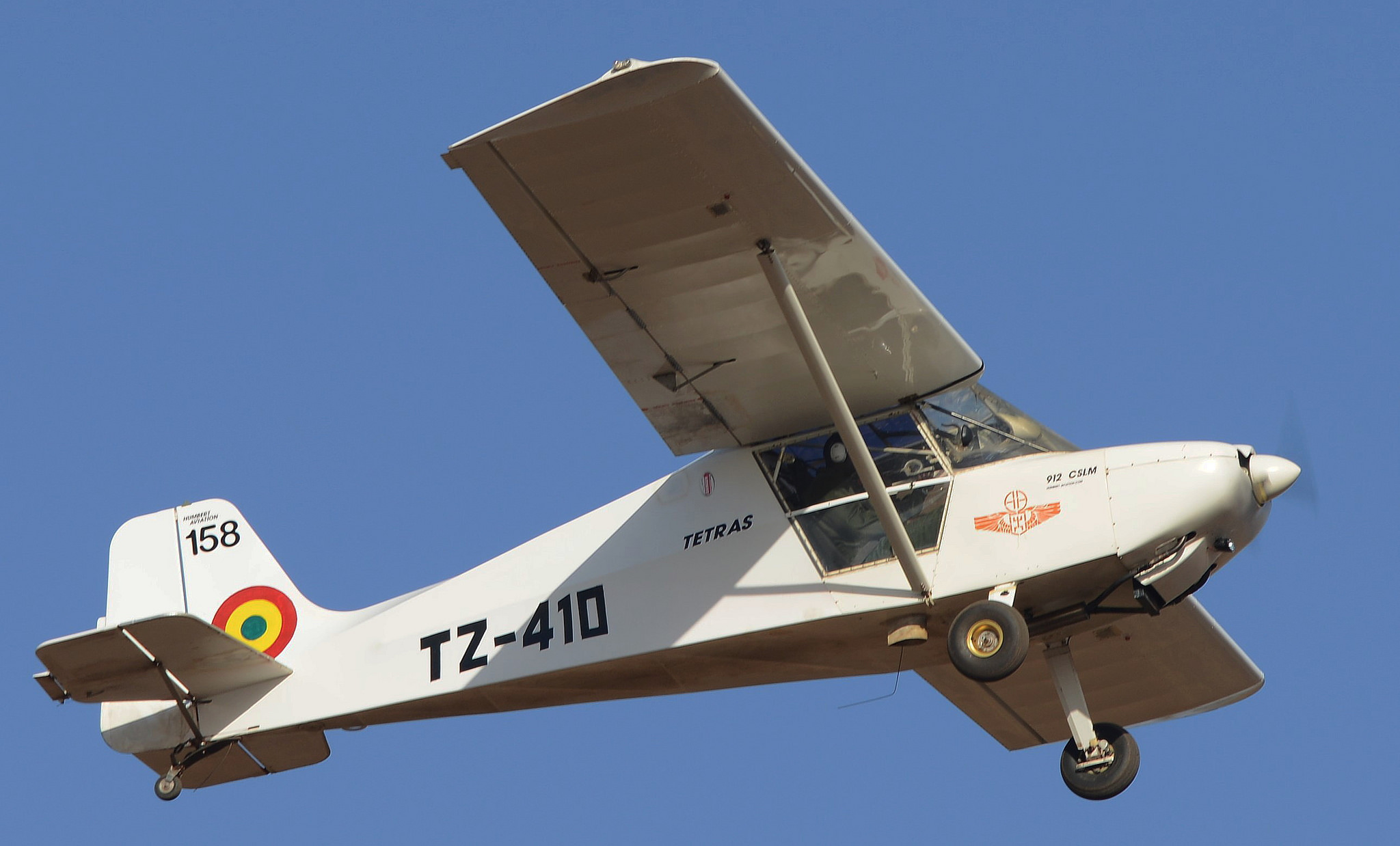 Humbert Tetras CSLM malien en vol vu de profil