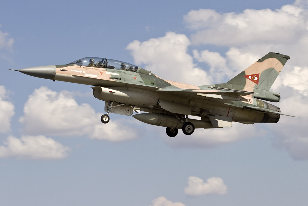 General Dynamics F-16B venezuelien