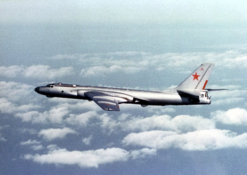Tupolev Tu-16R Badger-E soviétique