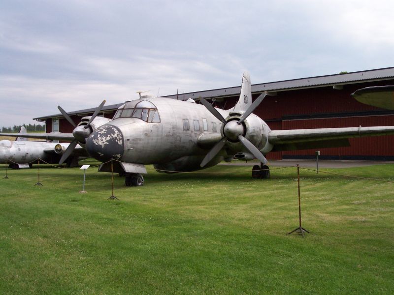 Vickers 668 Varsity (Tp 82) vu de l'avant