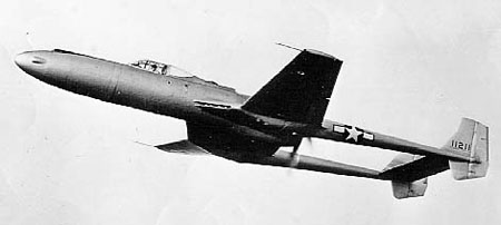 Vultee XP-54 Swoose Goose en vol