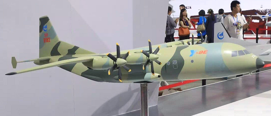 Shaanxi Y-9E - Maquette