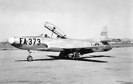 Lockheed F-94 Starfire (YF-94) au sol