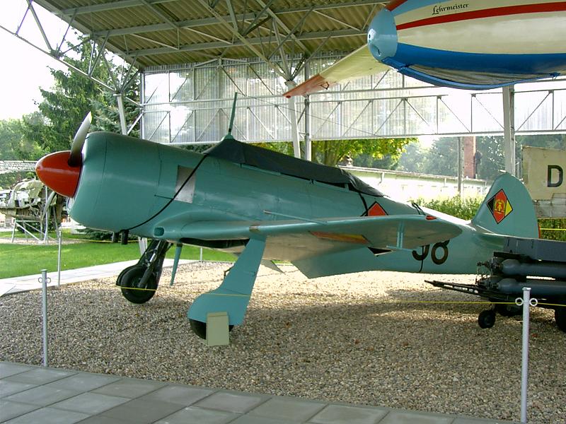 Yakovlev Yak-11 Moose est-allemand