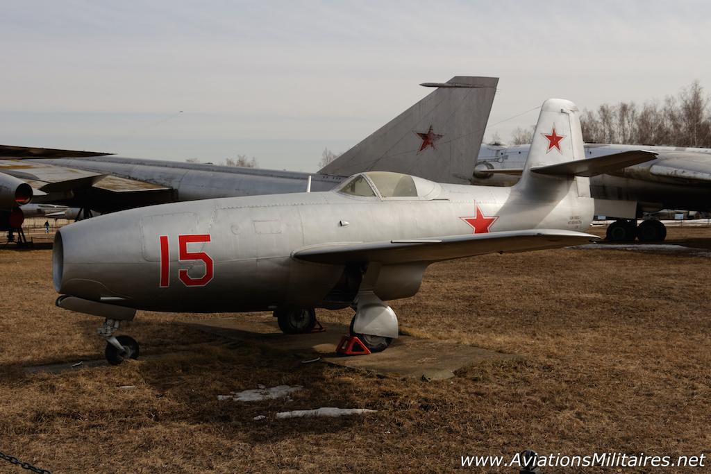 Yakovlev Yak-23 Flora par Ansierra117