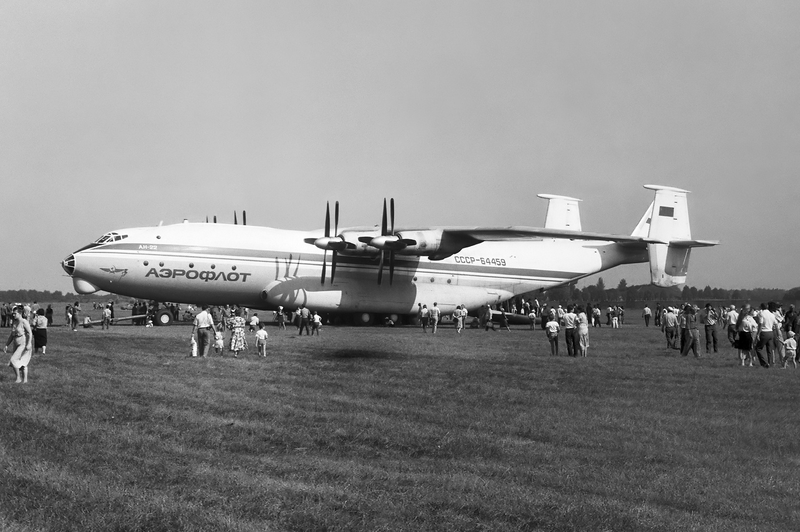 Antonov An-22 Cock - Prototype