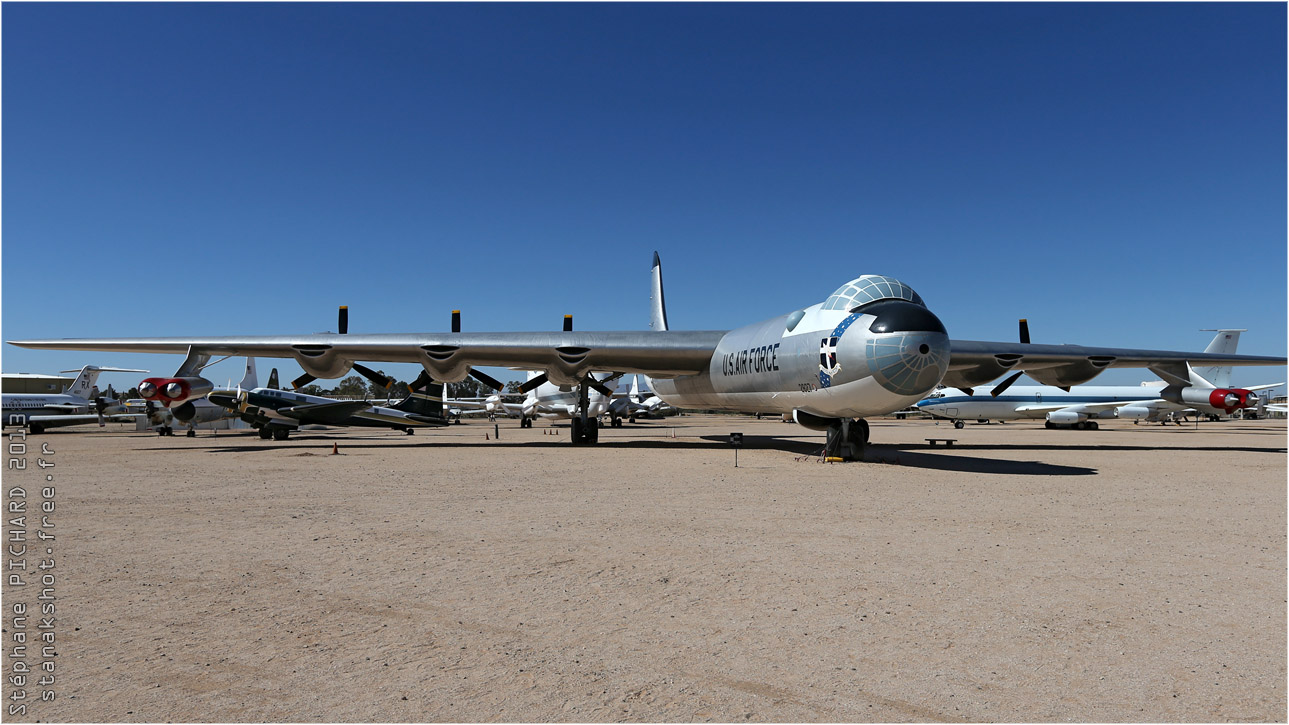 Convair B-36J Peacemaker de l'USAF par Stanak