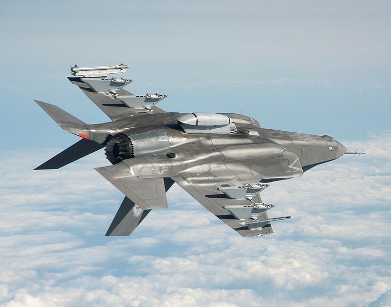 Lockheed-Martin F-35B Lightning II avec charges externes
