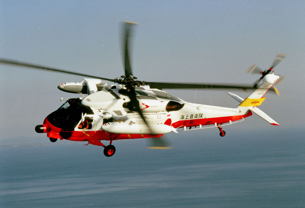 Mitsubishi UH-60J Black Hawk japonais en vol