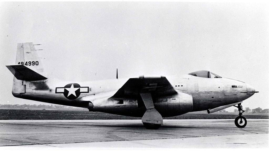 Bell XP-83 au sol vu de profil