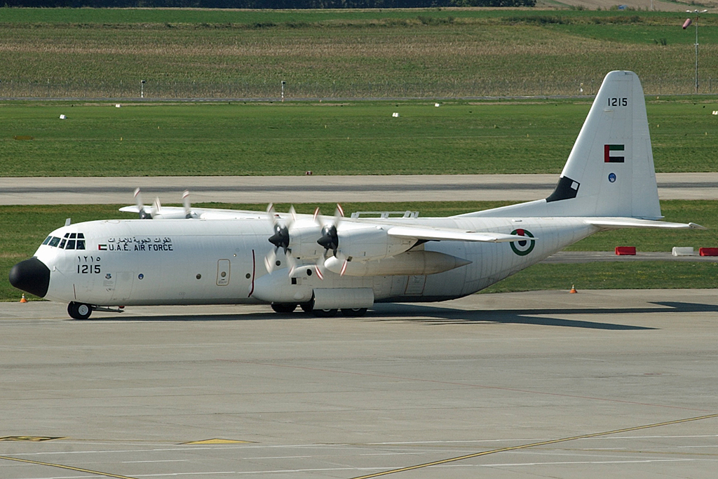 Lockheed C-130 Hercules (L-100-30) émirien