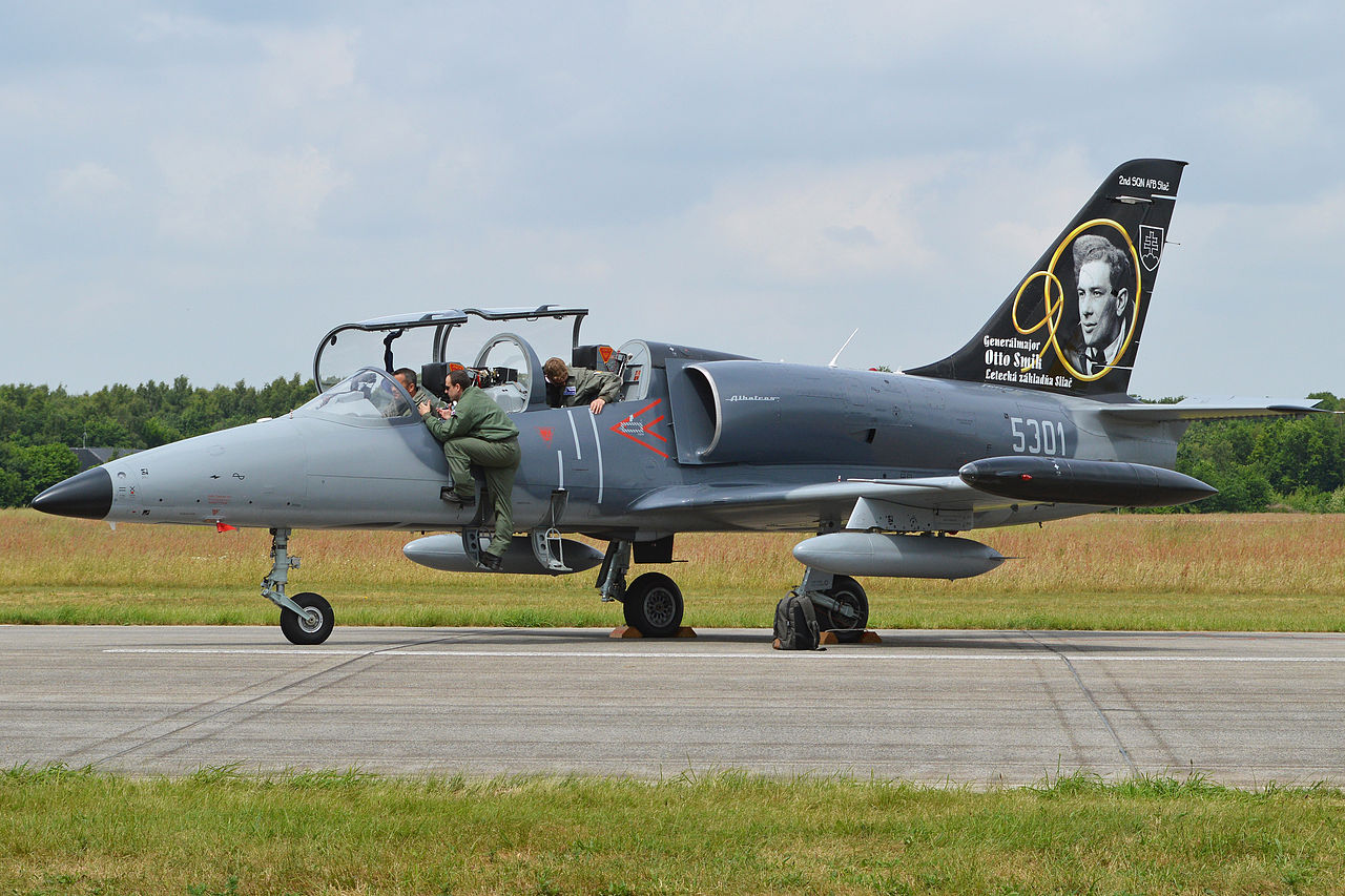 Aero L-39CM Albatros slovaque