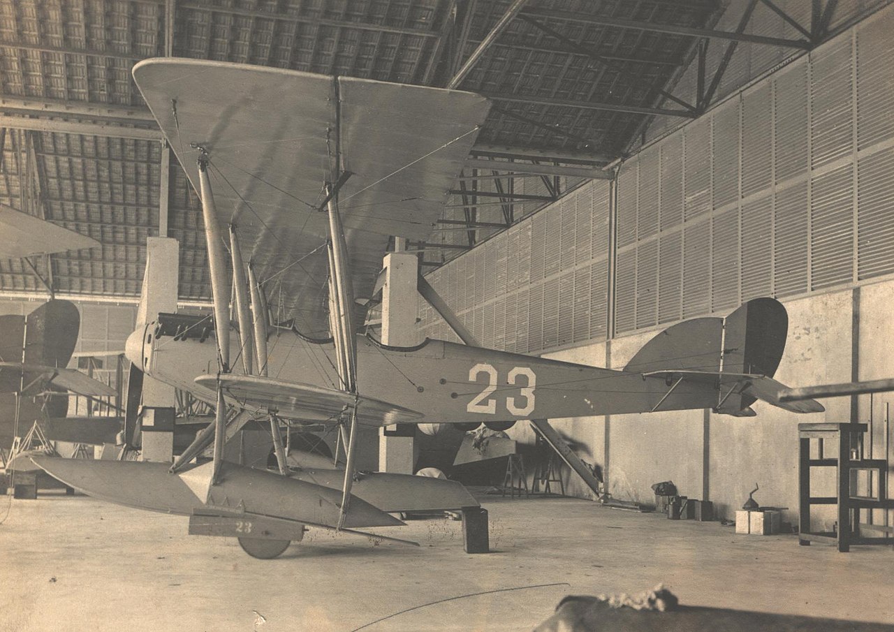 Curtiss Model N-9H de la marine brésilienne