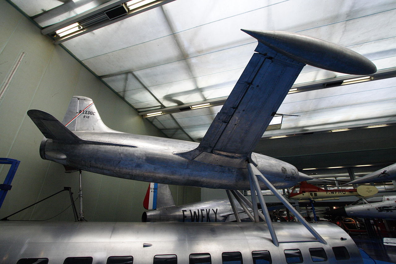 Leduc 010 (ex-016) vu d'en-dessous