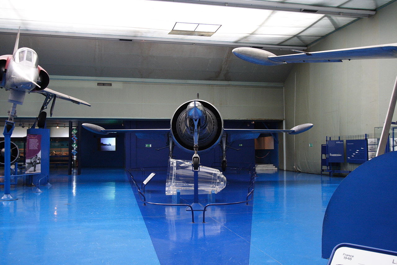 Leduc 022 au Bourget vu de front