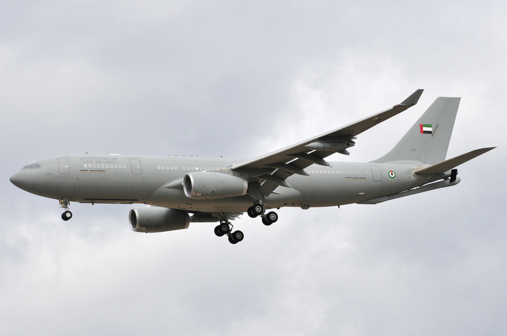 Airbus A330 MRTT émirien en vol train sorti