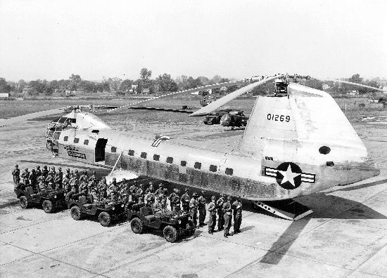 Piasecki YH-16 - Prototype n°1 au sol