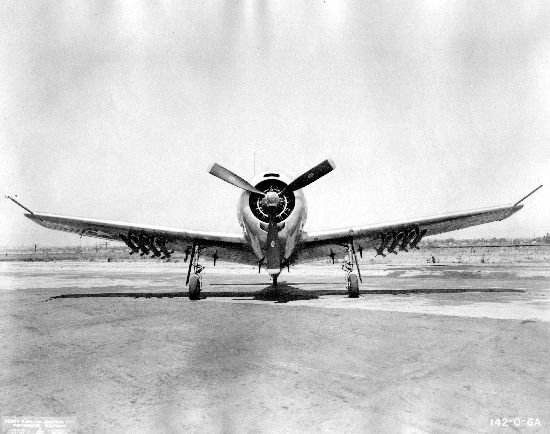 North American XSN2J au sol vu de front