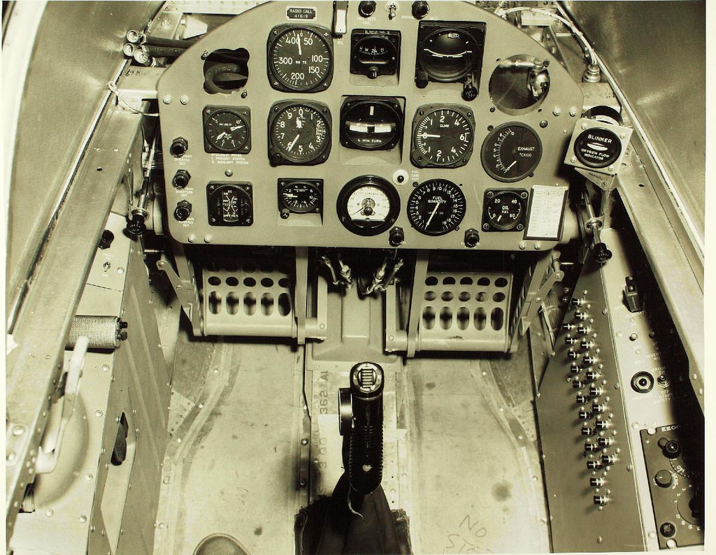 Ryan X-13 Vertijet - Cockpit