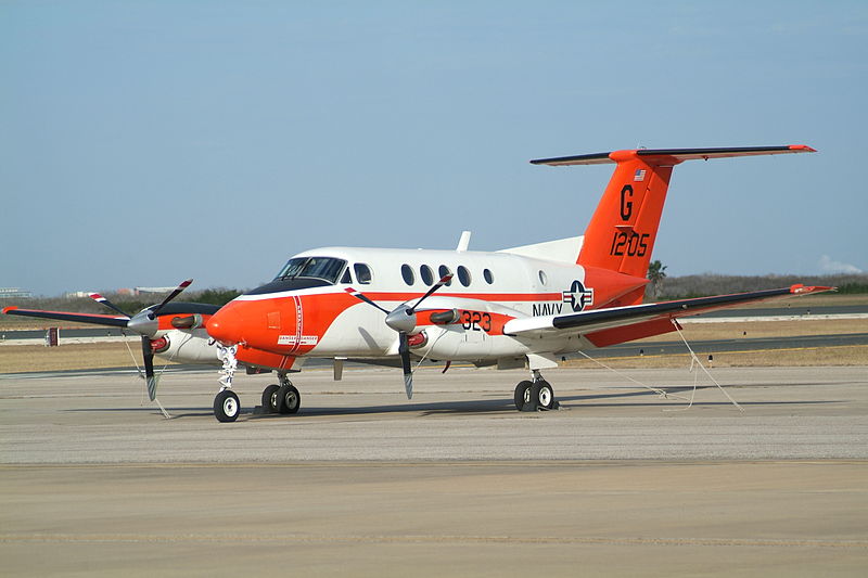 Beech UC-12B Huron de l'US Navy au sol