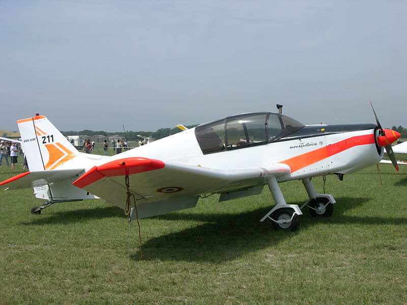 Jodel D-140E français