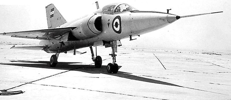 Helwan HA-300 vu de l'avant