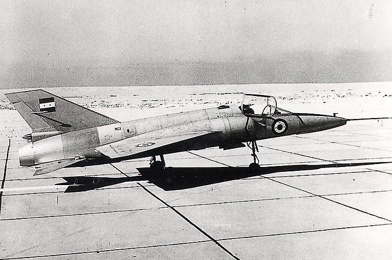 Helwan HA-300 - Cockpit ouvert