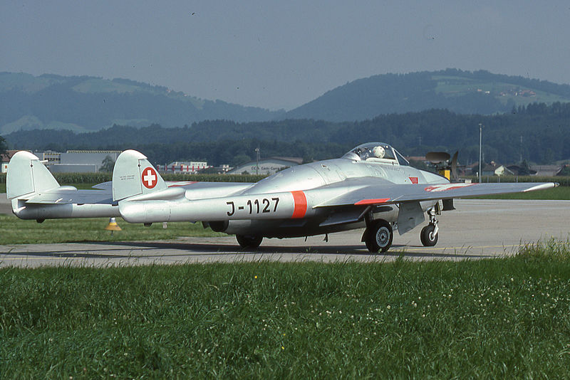 De Havilland DH-100 Vampire FB.6 suisse