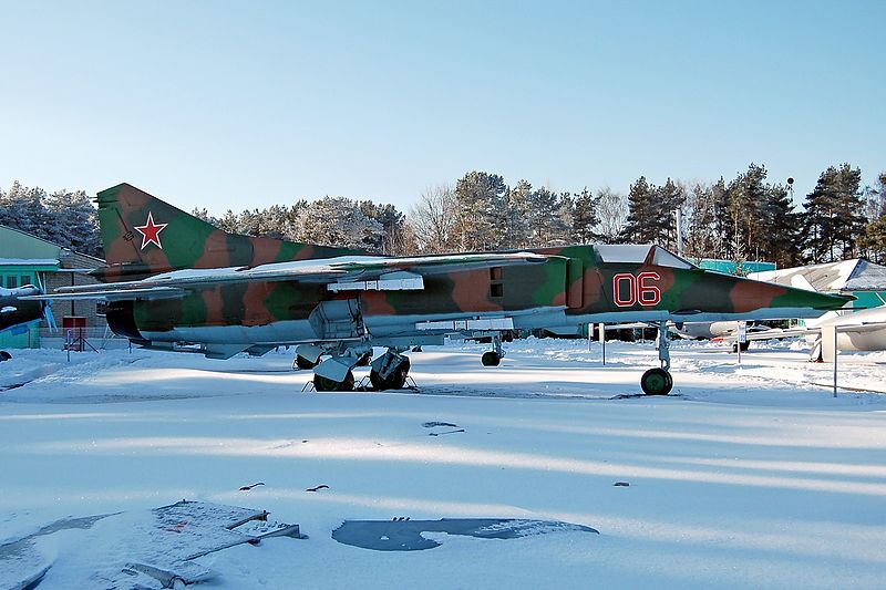 Mikoyan-Gourevitch MiG-27K soviétique exposé