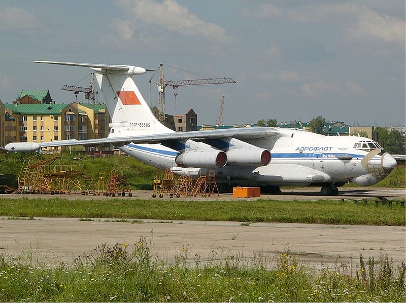 Iliouchine Il-76PP russe