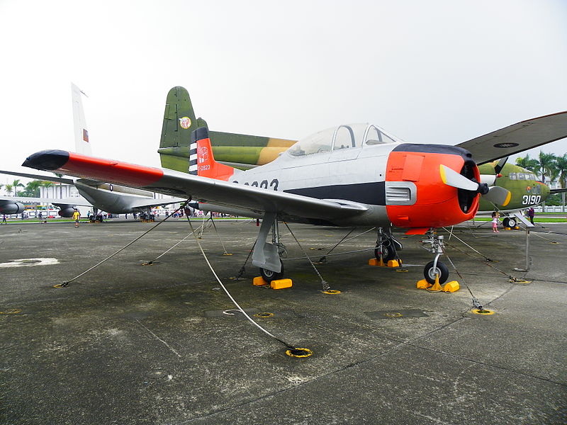 North American T-28A Trojan taïwanais