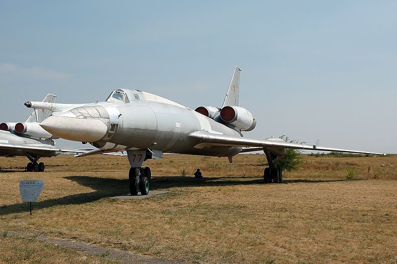 Tupolev Tu-22KD Blinder soviétique exposé