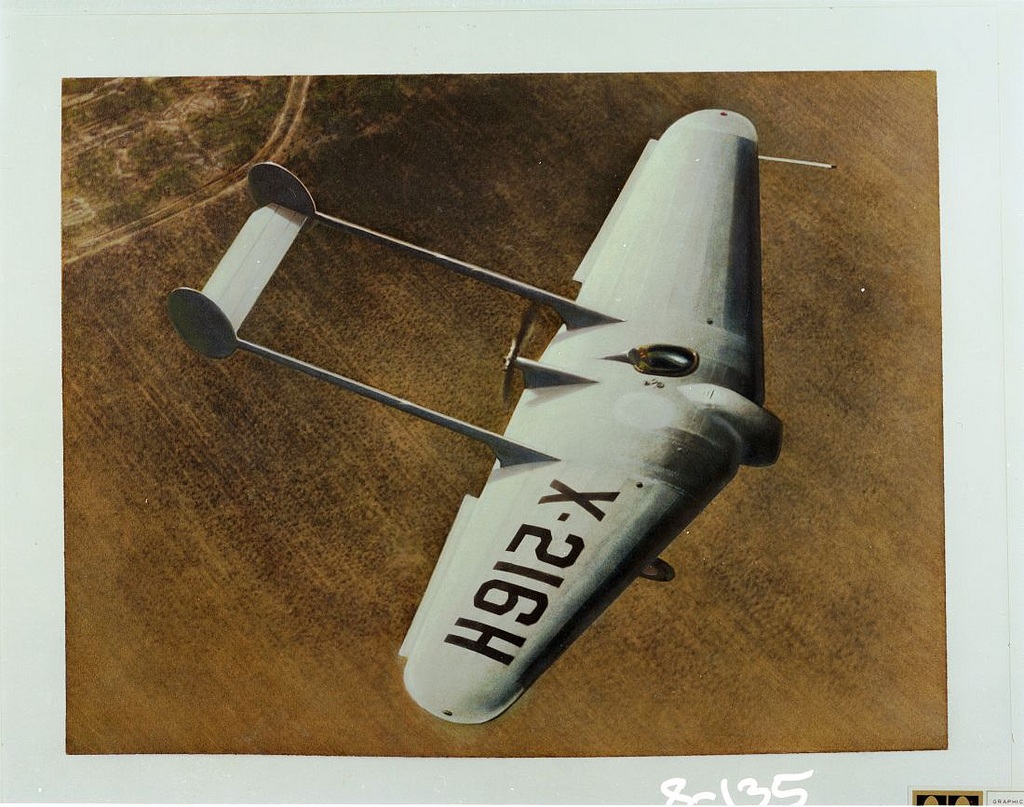 Northrop X-216H en vol, vue aérienne