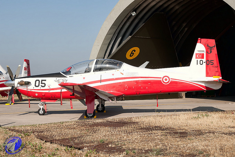 KAI KT-1T Woong-Bee turc au sol