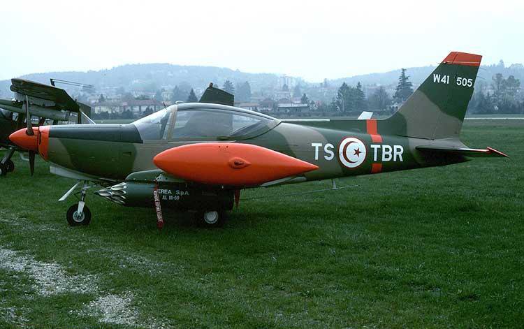 SIAI-Marchetti SF-260WT tunisien
