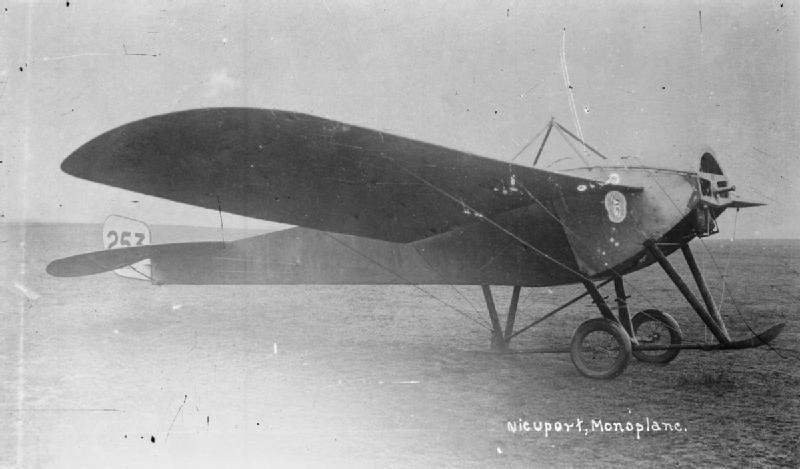 Nieuport IV au sol