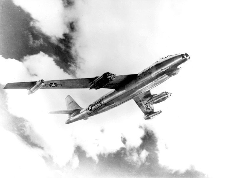 Boeing B-47A Stratojet de l'USAF en vol
