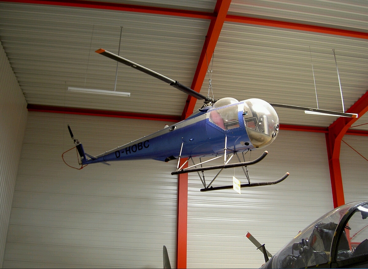 Brantly B-2 suspendu