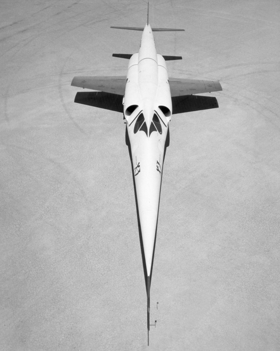 Douglas X-3 Stiletto vu de front